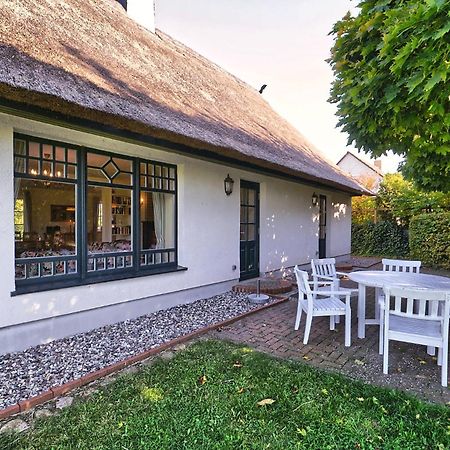 Reetdachhaus Mit Grossem Garten Und Kamin Marlow Εξωτερικό φωτογραφία