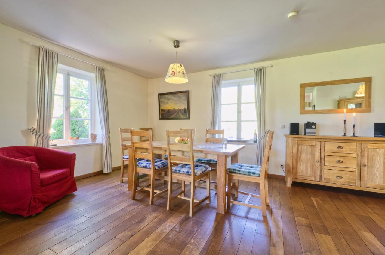 Reetdachhaus Mit Grossem Garten Und Kamin Marlow Εξωτερικό φωτογραφία