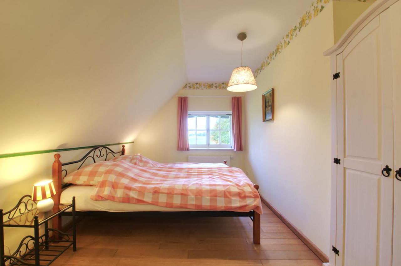 Reetdachhaus Mit Grossem Garten Und Kamin Marlow Εξωτερικό φωτογραφία