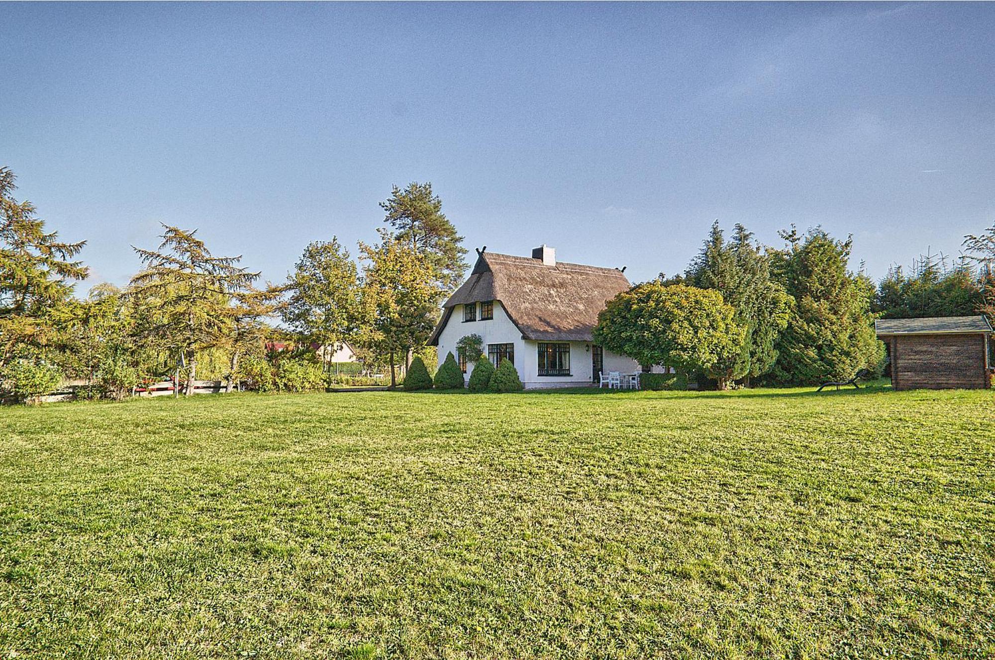 Reetdachhaus Mit Grossem Garten Und Kamin Marlow Εξωτερικό φωτογραφία